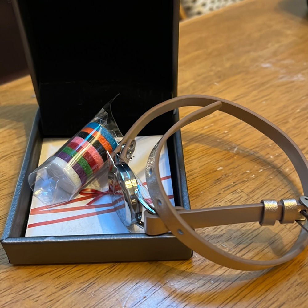 Aroma Bracelet with Scent Pads